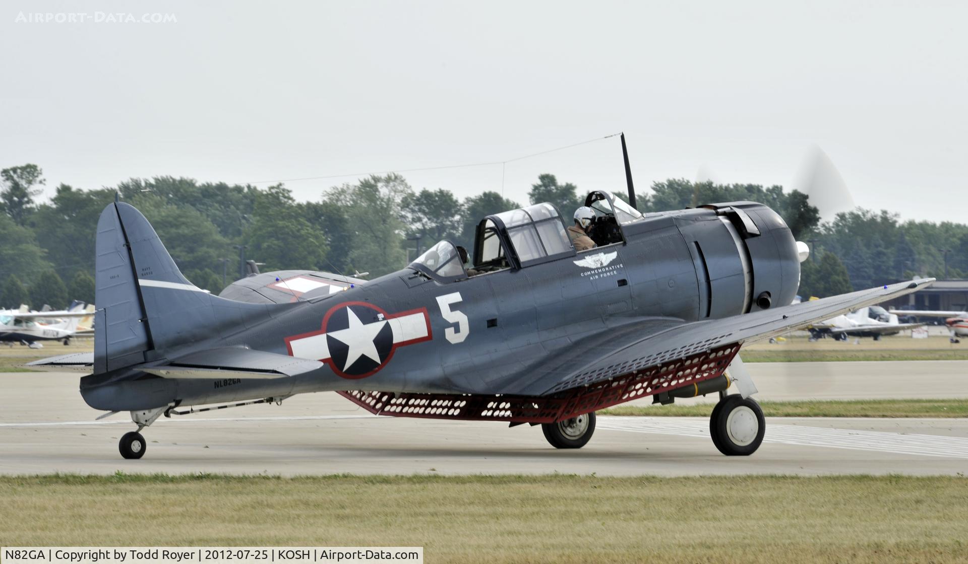 N82GA, Douglas SBD-5 Dauntless C/N 54532, Airventure 2012
