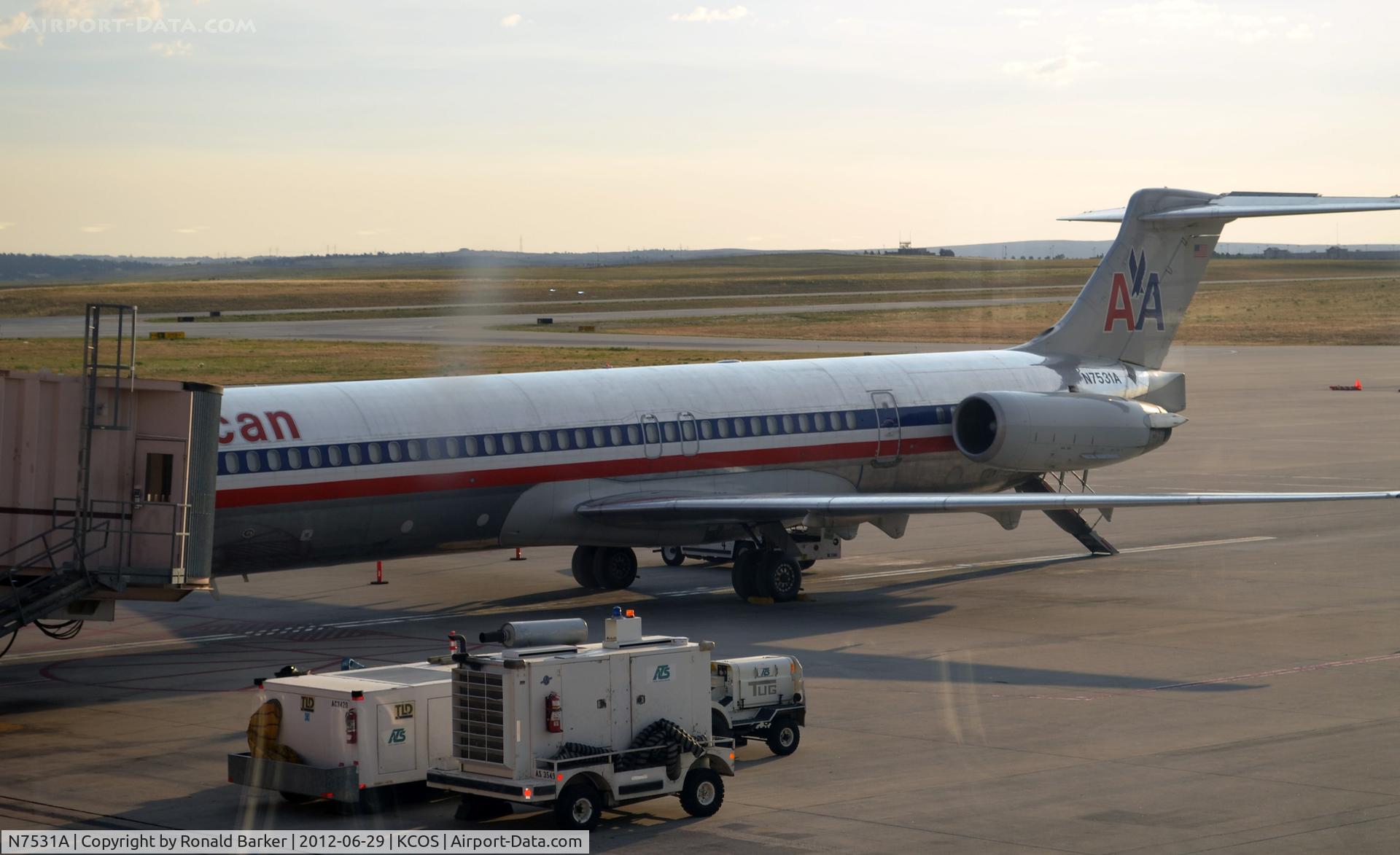 N7531A, 1990 McDonnell Douglas MD-82 (DC-9-82) C/N 49923, The Springs