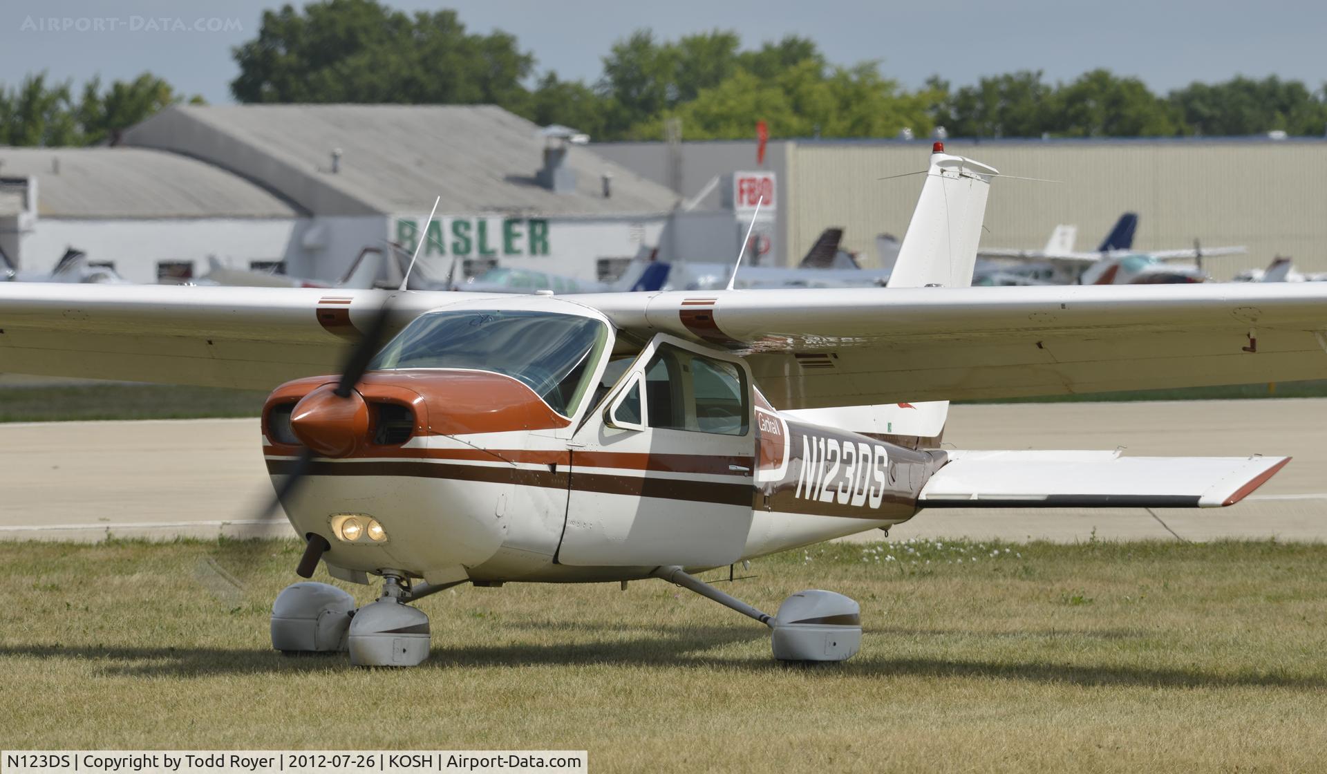 N123DS, 1975 Cessna 177B Cardinal C/N 17702373, Airventure 2012