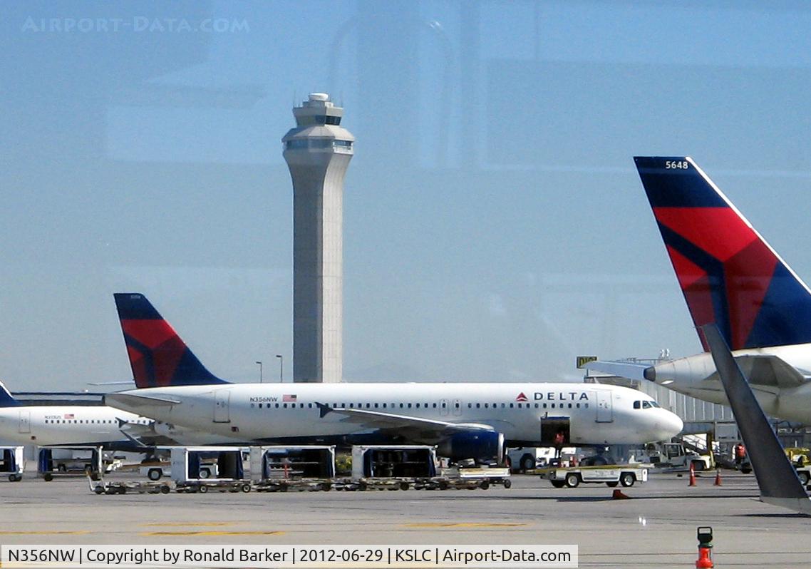 N356NW, 1998 Airbus A320-212 C/N 818, SLC, UT
