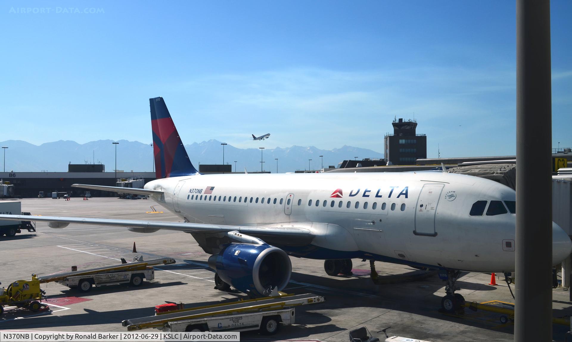N370NB, 2003 Airbus A319-114 C/N 2087, SLC, UT