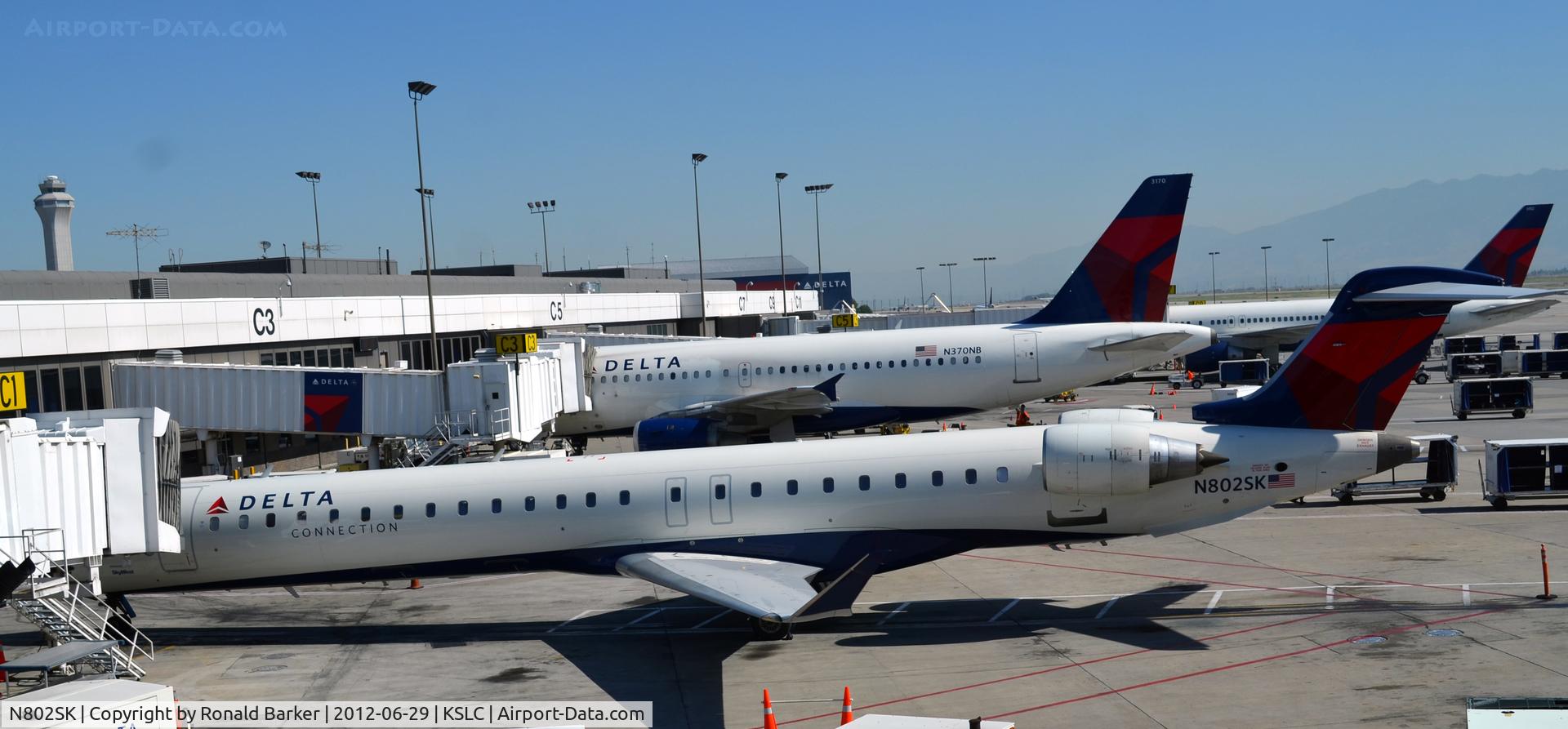 N802SK, 2006 Canadair CL-600-2D24 Regional Jet CRJ-900 C/N 15061, SLC, UT