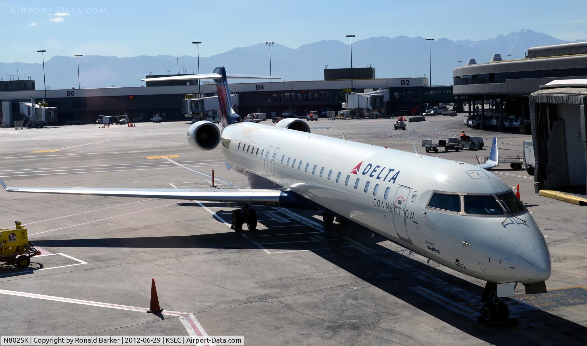 N802SK, 2006 Canadair CL-600-2D24 Regional Jet CRJ-900 C/N 15061, SLC, UT
