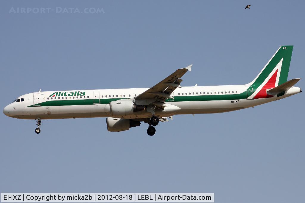 EI-IXZ, 1998 Airbus A321-112 C/N 848, Landing in 25R