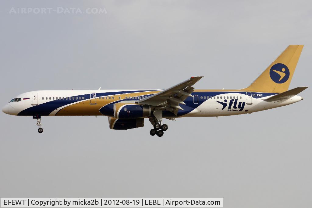 EI-EWT, 2001 Boeing 757-28A C/N 29381, Landing