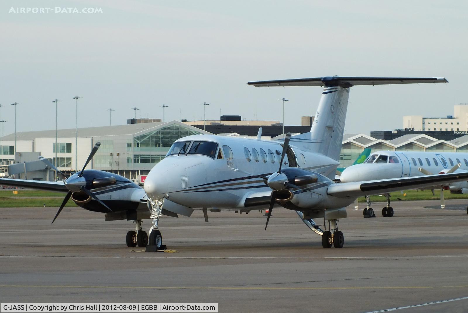 G-JASS, 1981 Beechcraft B200 Super King Air C/N BB-983, Platinum Executive Aviation