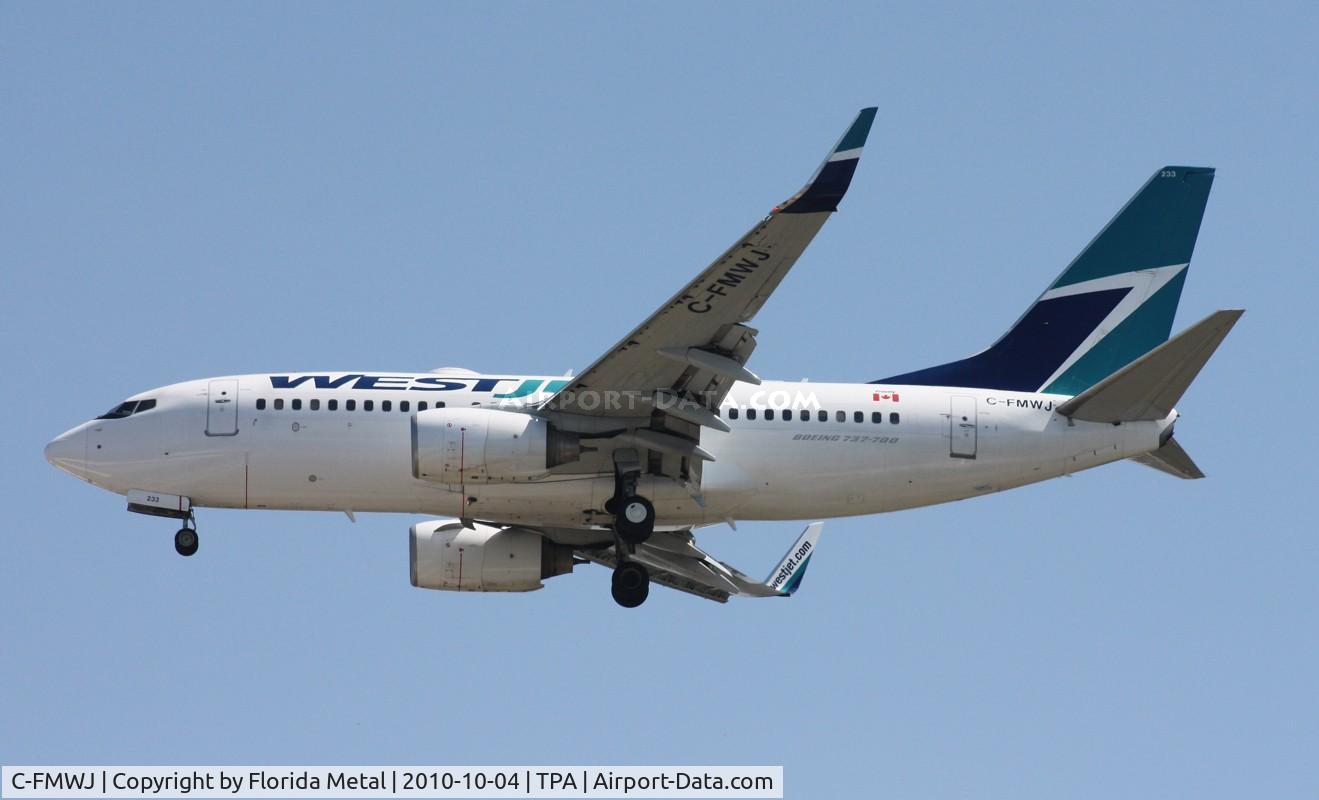 C-FMWJ, 2005 Boeing 737-7CT C/N 32771, West Jet 737