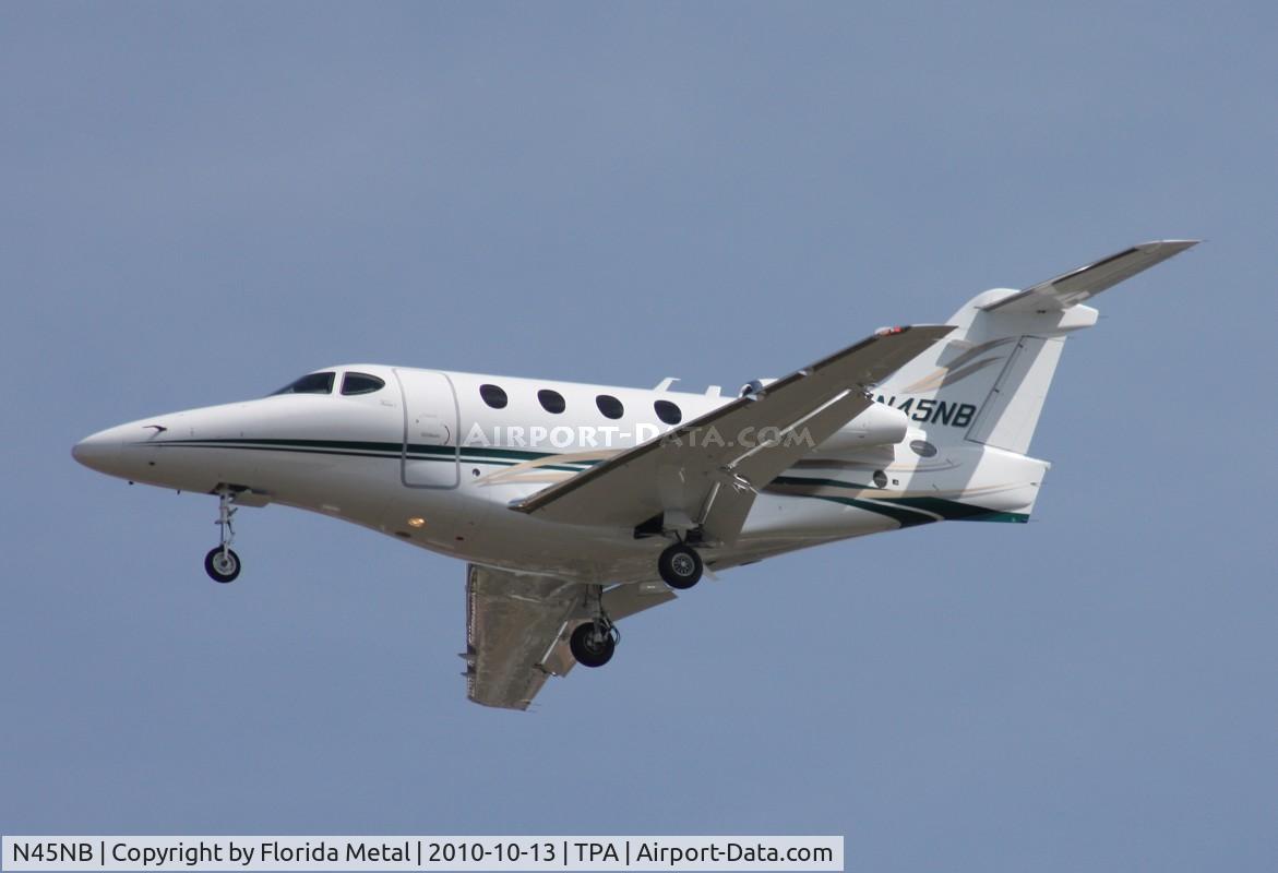 N45NB, 2004 Raytheon Aircraft Company 390 C/N RB-91, Beech 390 Premier