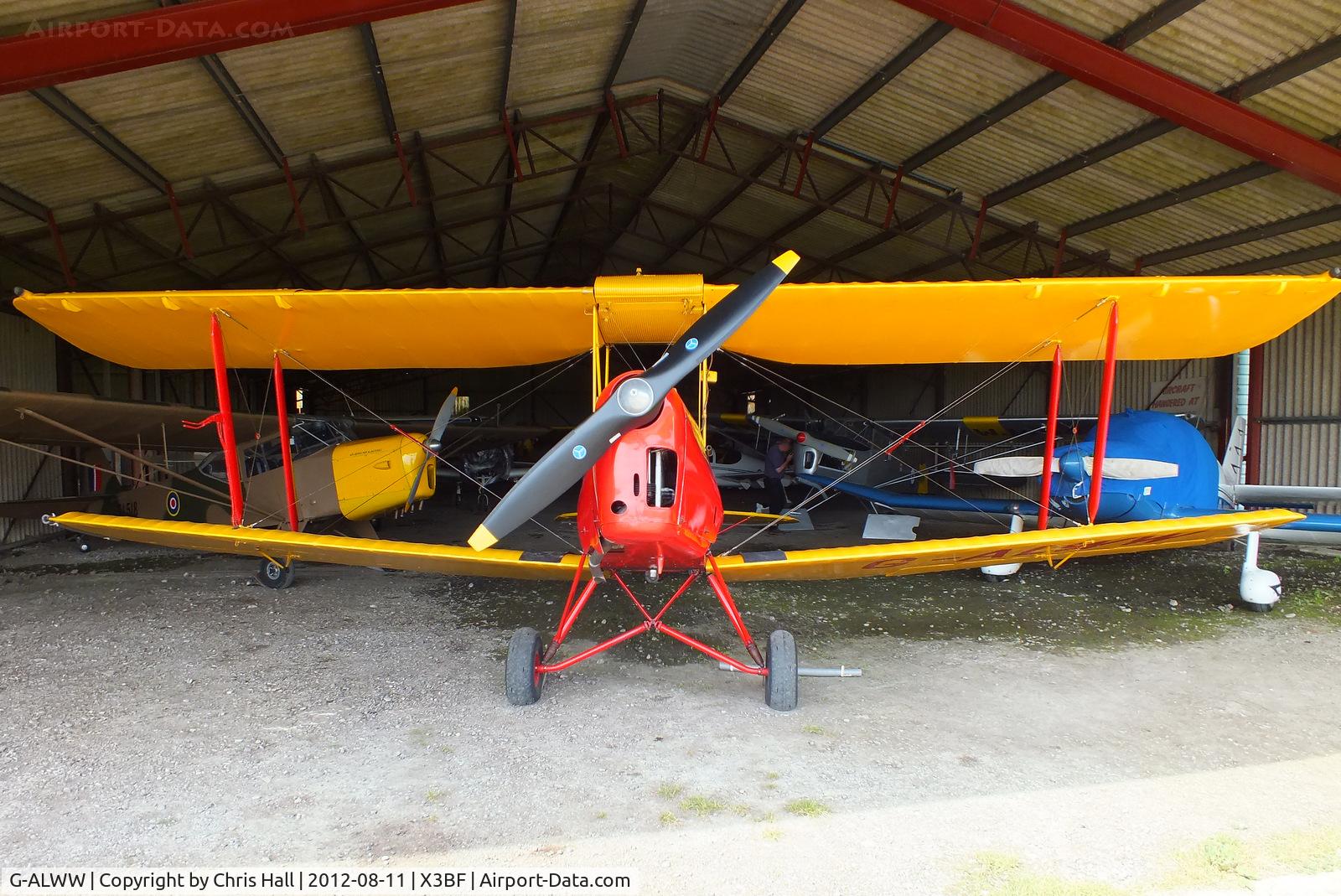 G-ALWW, 1943 De Havilland DH-82A Tiger Moth II C/N 86366, at Bidford Airfield