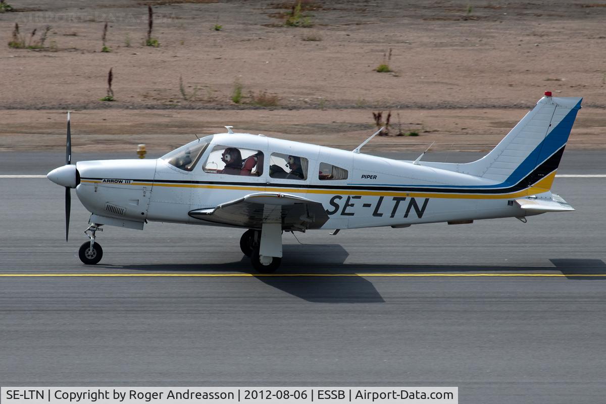 SE-LTN, Piper PA-28R-201 Cherokee Arrow III C/N 28R-7837229, Nyköpings Flygklubb
