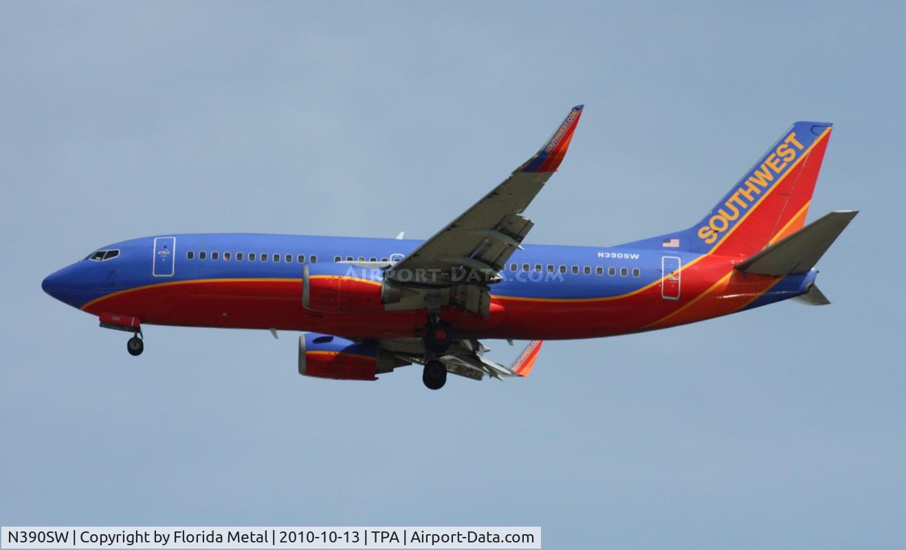 N390SW, 1994 Boeing 737-3H4 C/N 26593, Southwest 737