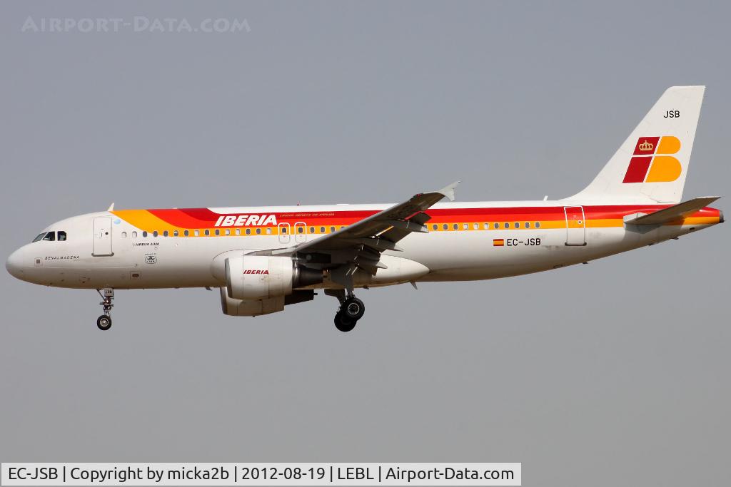 EC-JSB, 2006 Airbus A320-214 C/N 2776, Landing