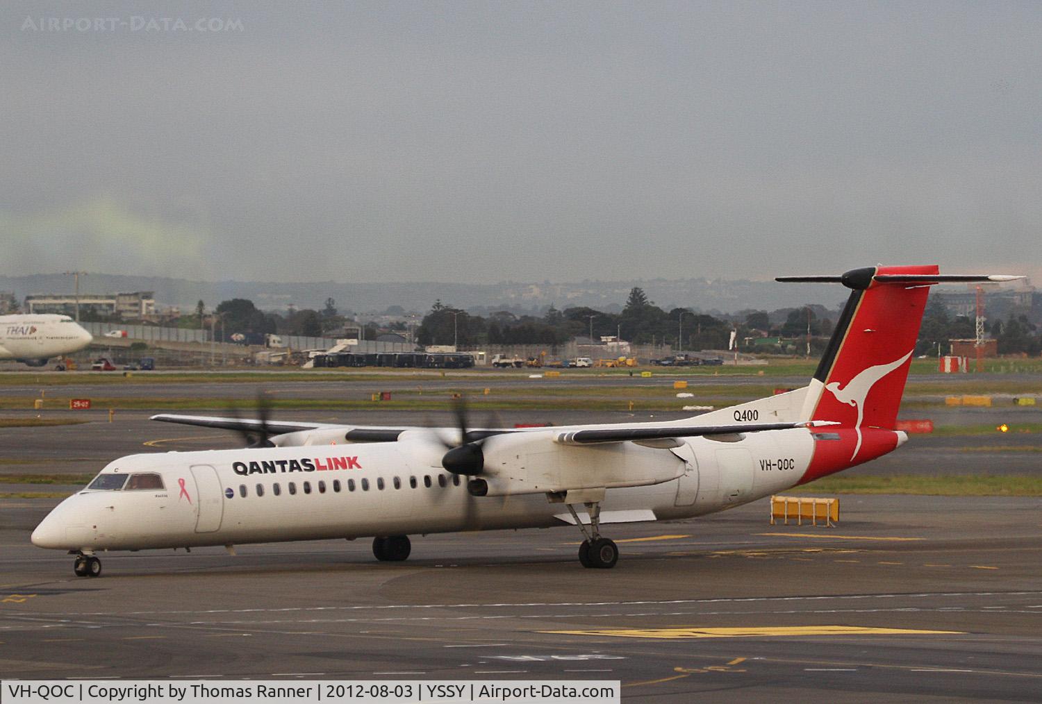 VH-QOC, 2005 De Havilland Canada DHC-8-402Q Dash 8 C/N 4117, QantasLink DHC 8