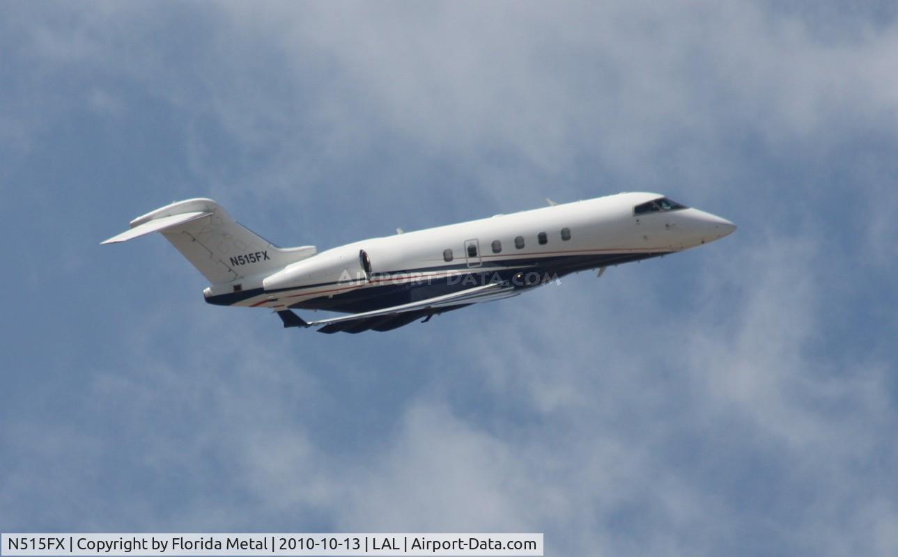 N515FX, 2004 Bombardier Challenger 300 (BD-100-1A10) C/N 20032, Challenger 300