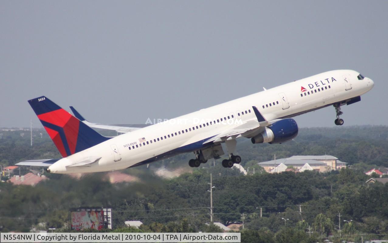 N554NW, 2001 Boeing 757-251 C/N 26501, Delta 757