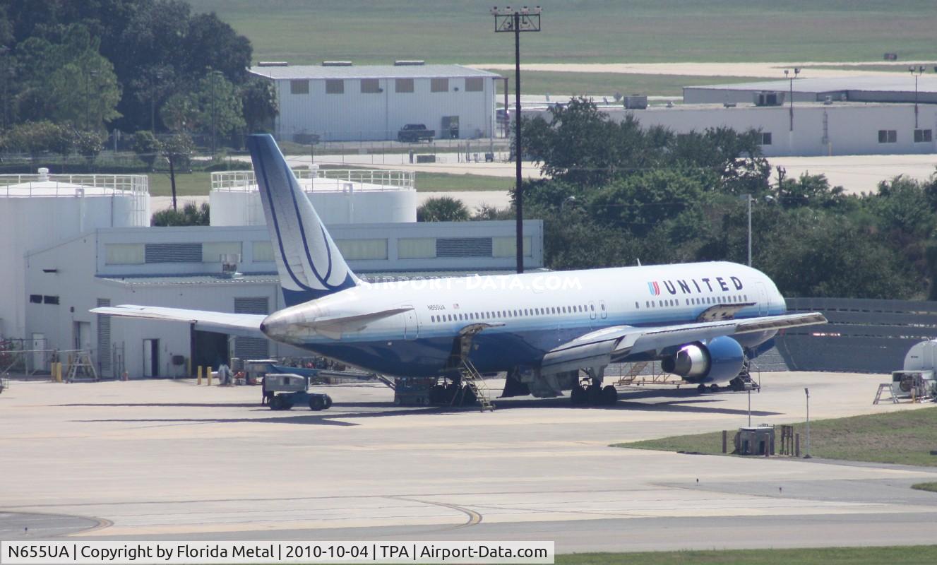 N655UA, 1992 Boeing 767-322/ER C/N 25393, United 767