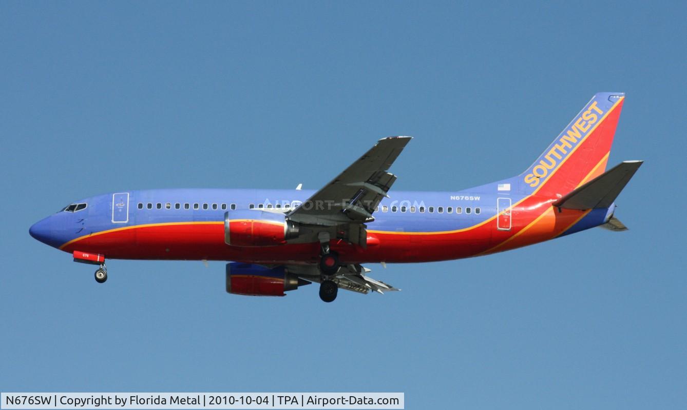 N676SW, 2000 Boeing 737-3A4 C/N 23288, Southwest 737