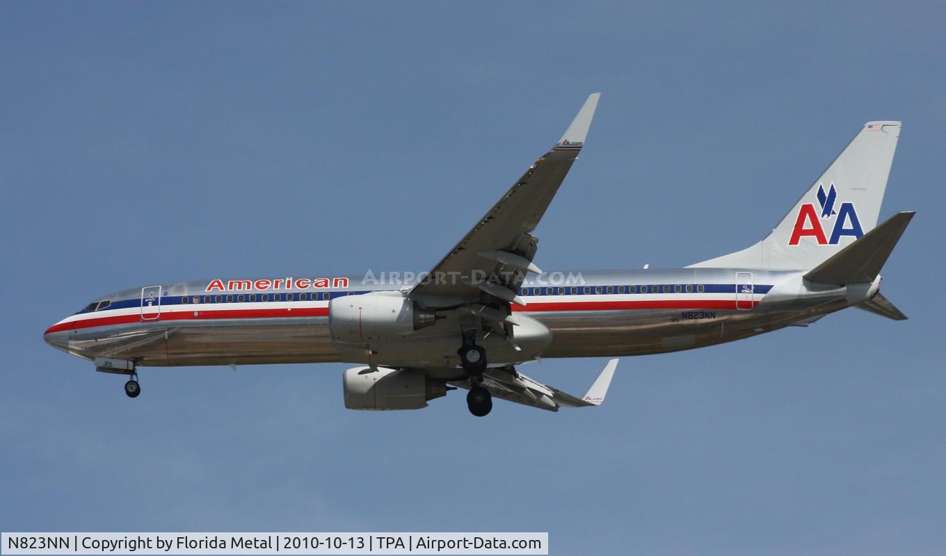 N823NN, 2010 Boeing 737-823 C/N 29560, American 737