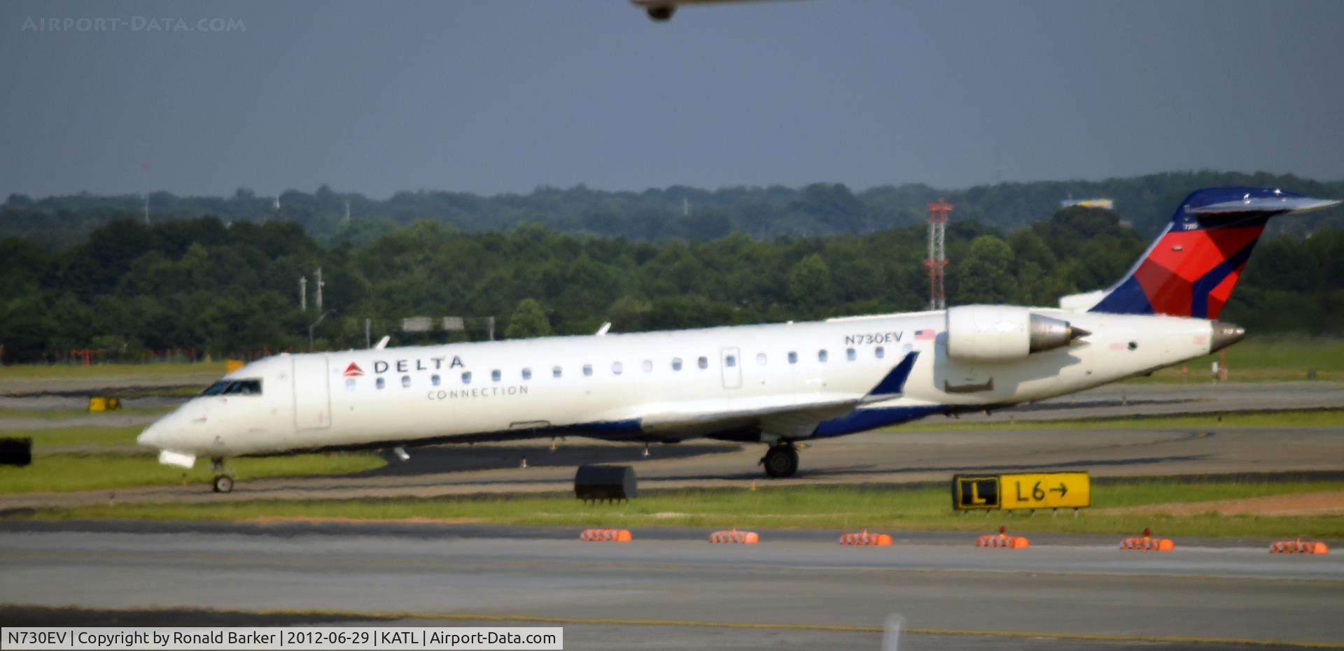 N730EV, 2004 Bombardier CRJ-701 (CL-600-2C10) Regional Jet C/N 10141, Taxi  ATL