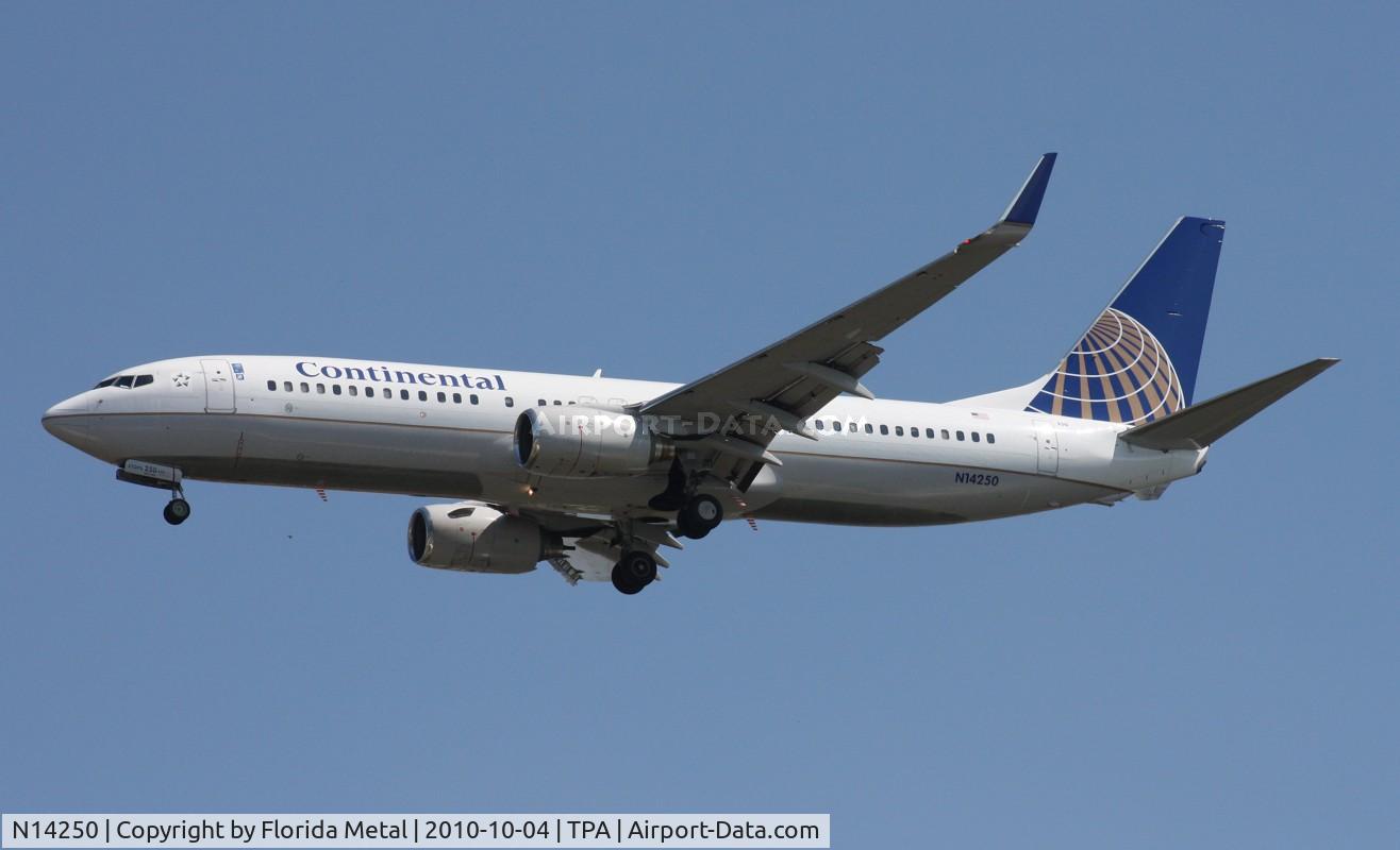 N14250, 1999 Boeing 737-824 C/N 28957, Continental 737-800