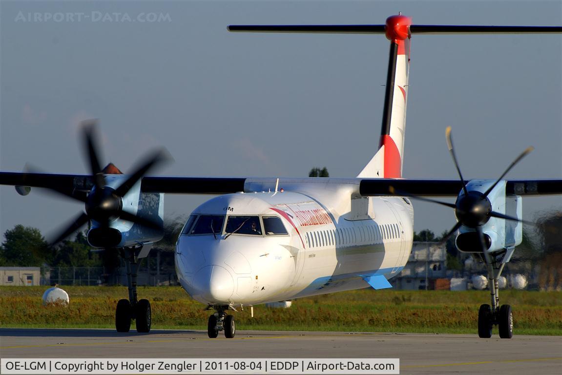 OE-LGM, 2010 De Havilland Canada DHC-8-402Q Dash 8 C/N 4319, Arrival of twice-a-day-Vienna-shuttle......
