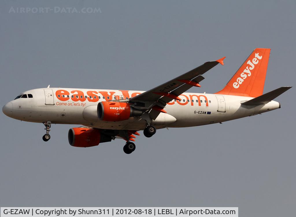G-EZAW, 2006 Airbus A319-111 C/N 2812, Landing rwy 25R