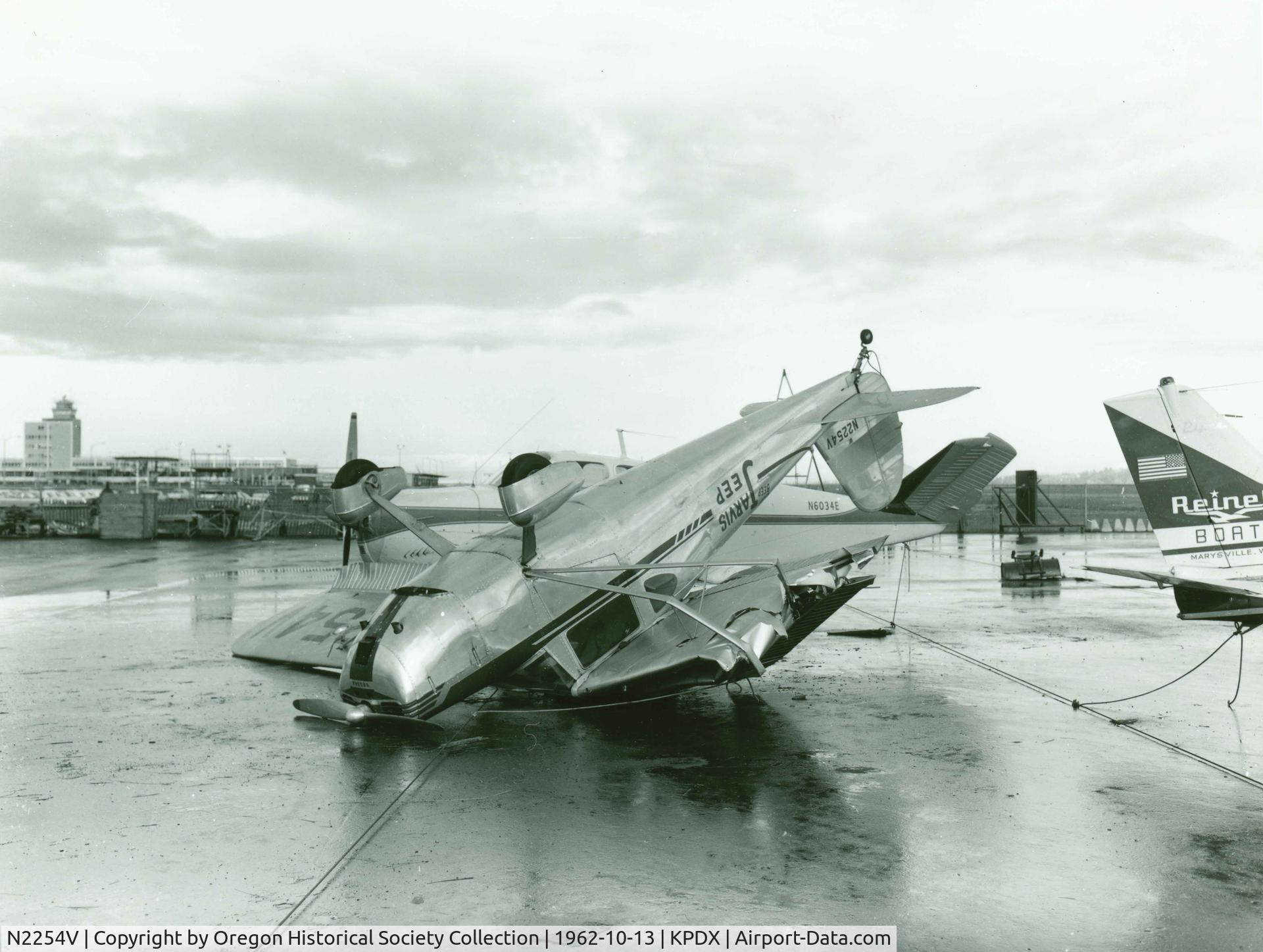 N2254V, 1948 Cessna 140 C/N 14485, N2254V damage after the 