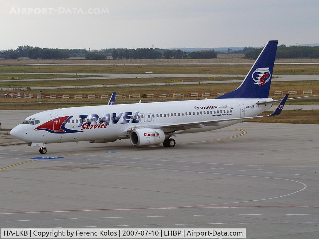 HA-LKB, 2004 Boeing 737-86Q C/N 30294, Ferihegy