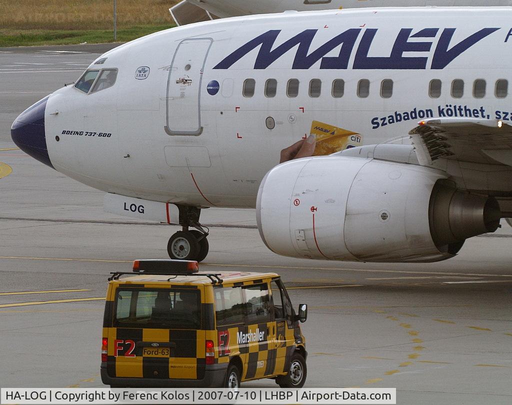 HA-LOG, 2004 Boeing 737-6Q8 C/N 28261, Ferihegy