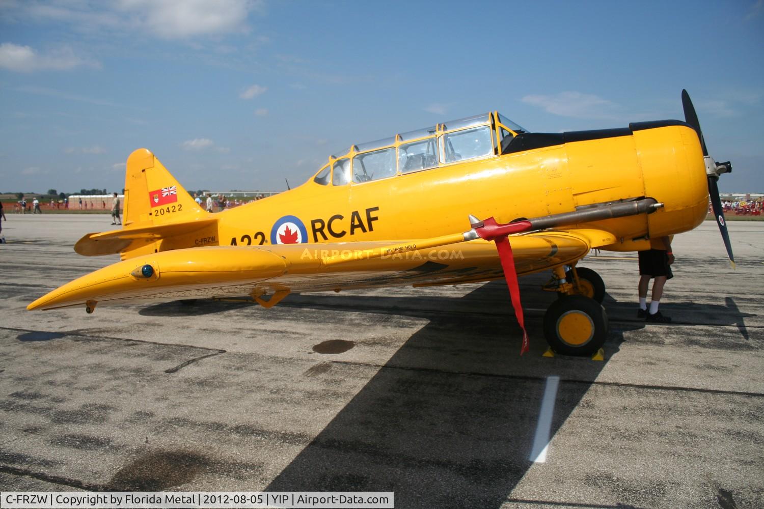 C-FRZW, 1952 Canadian Car & Foundry T-6 Harvard Mk.4 C/N CCF4-213, Harvard