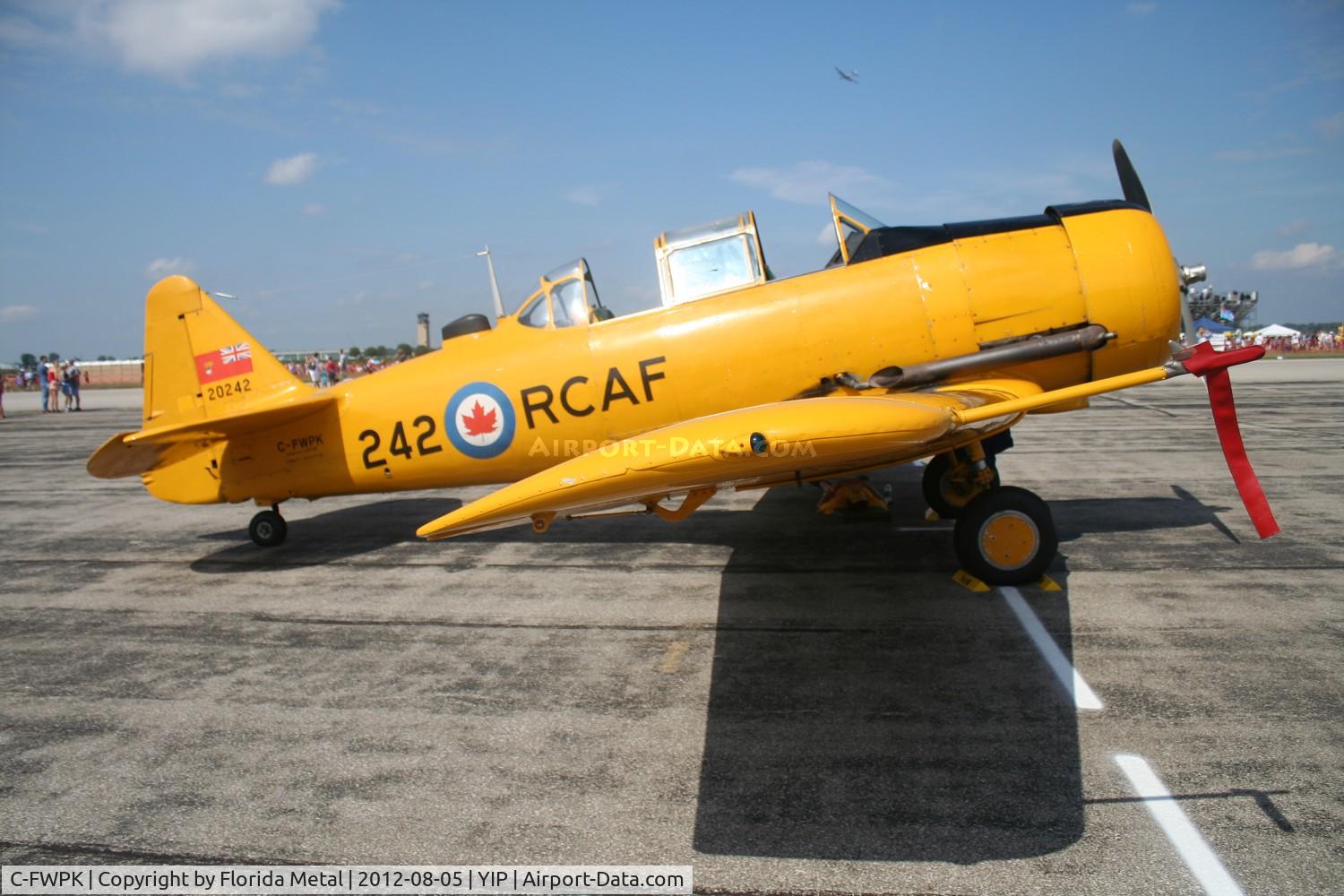 C-FWPK, 1952 Canadian Car & Foundry T-6 Harvard Mk.4 C/N CCF4-33, Harvard