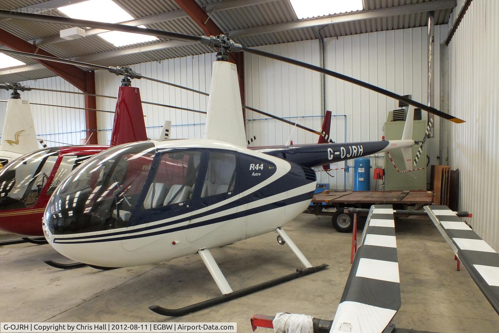G-OJRH, 1997 Robinson R44 Astro C/N 0321, at Wellesbourne Mountford