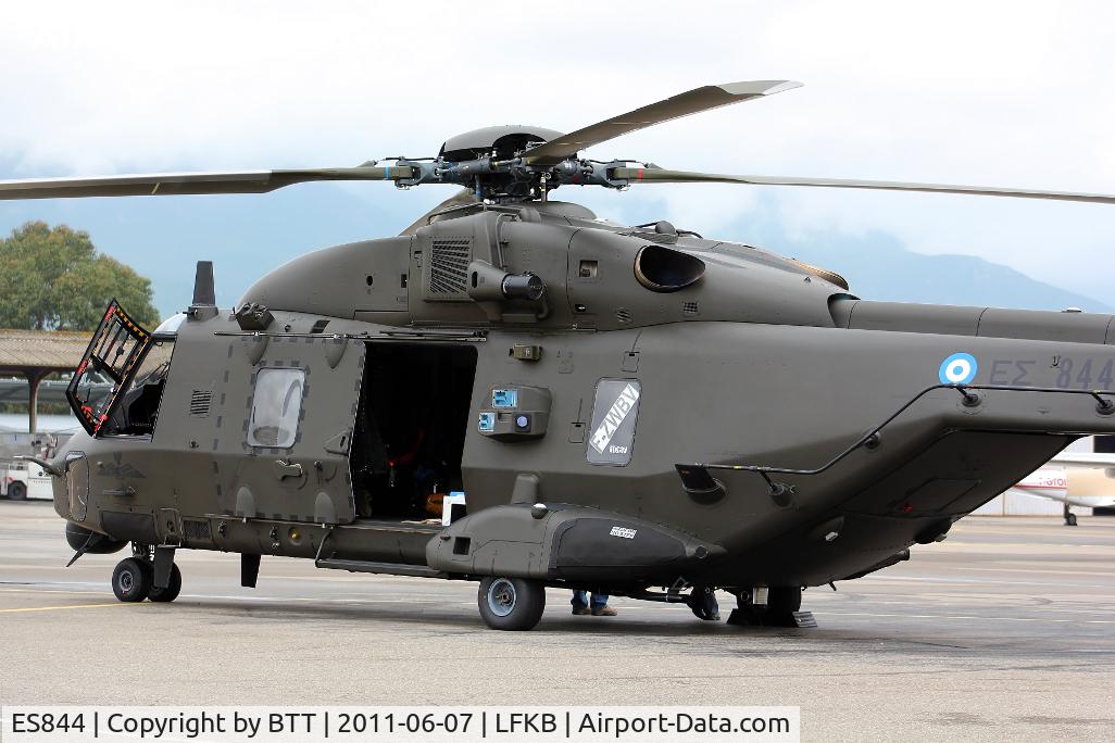 ES844, NHI NH-90 TTH Caiman C/N 1067/TGRA06, Refueling stop during the delivery flight with test registration F-ZWBV