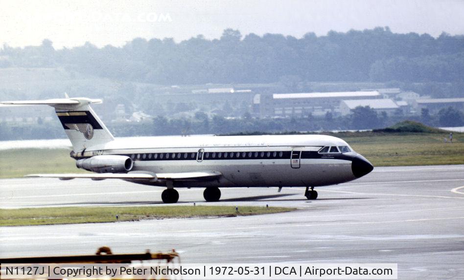 N1127J, 1968 BAC 111- 204AF One-Eleven C/N BAC.180, One Eleven 204AF of Mohawk Airlines arriving at Washington National in May 1972.