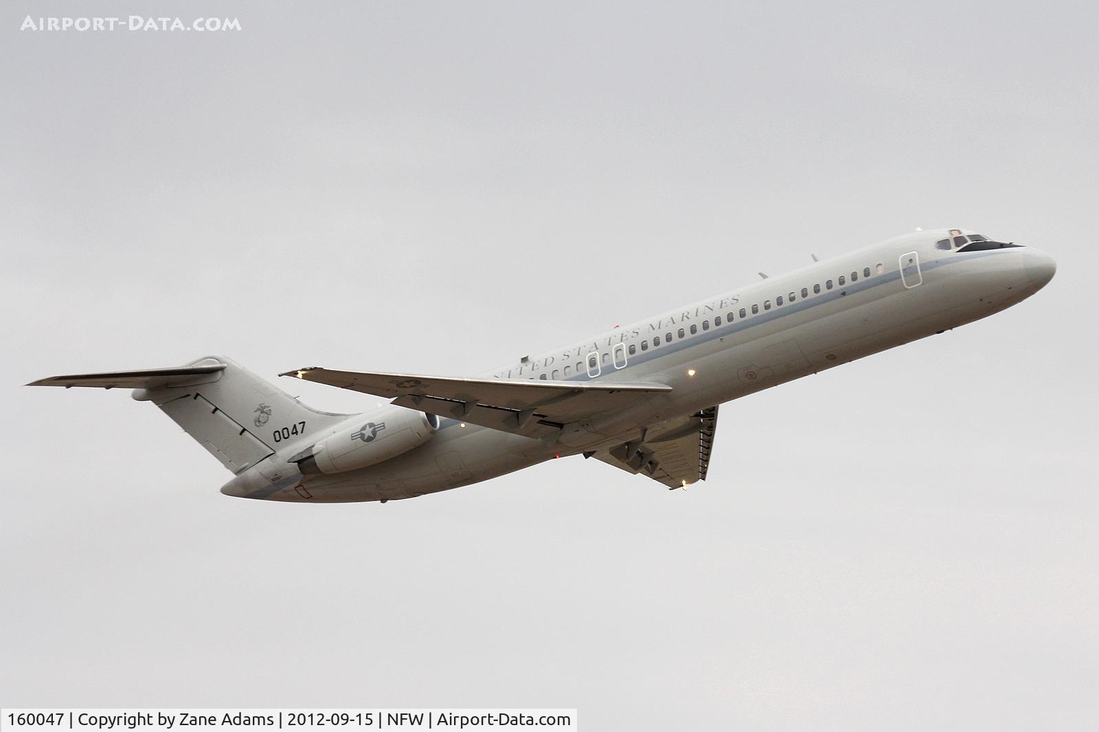 160047, 1975 McDonnell Douglas C-9B Skytrain II C/N 47687/795, USMC C-9B departing NAS Fort Worth