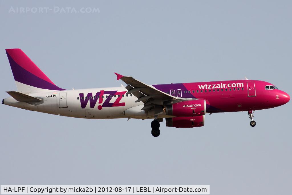 HA-LPF, 2002 Airbus A320-233 C/N 1834, Landing
