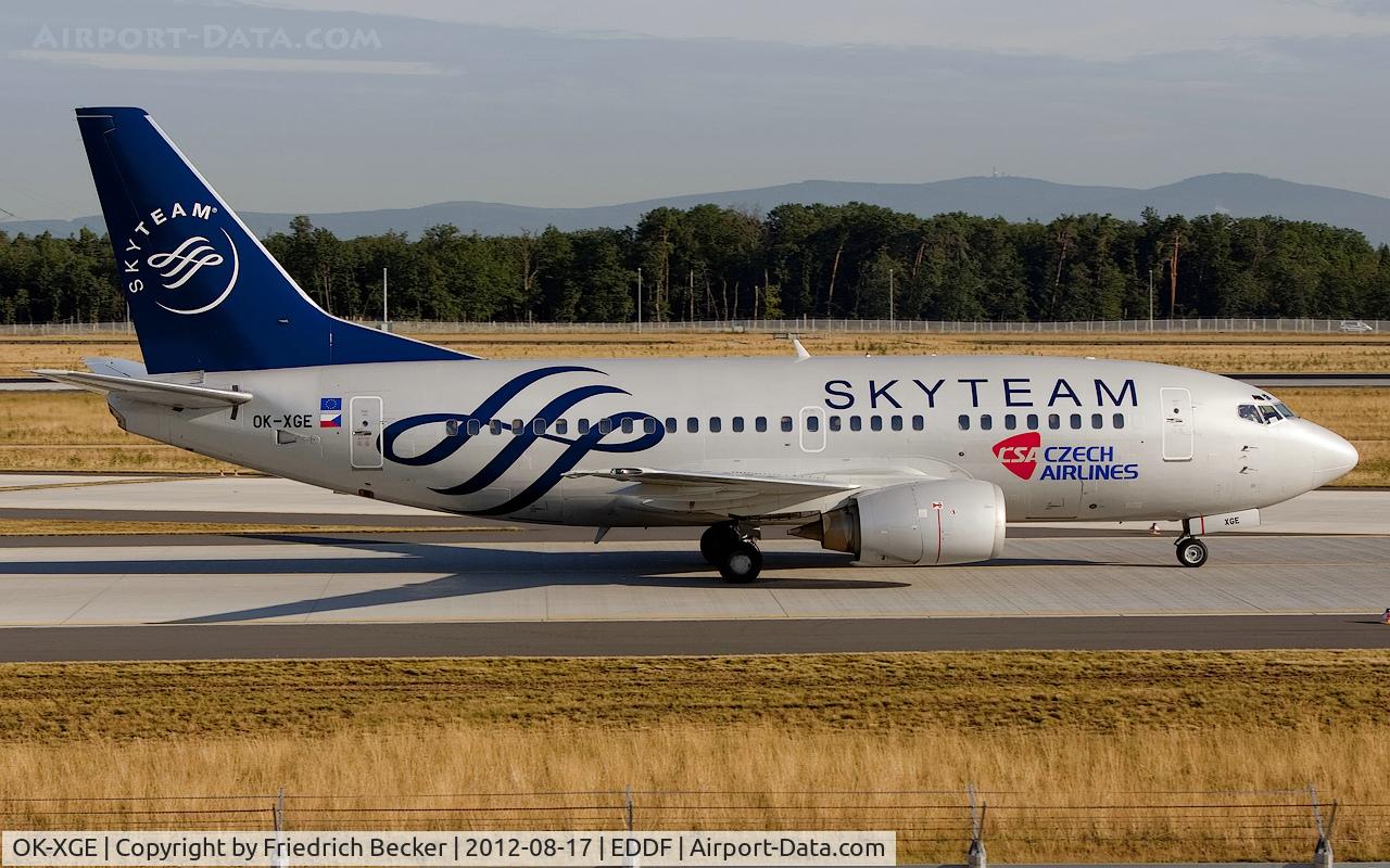 OK-XGE, 1992 Boeing 737-55S C/N 26543, taxying to the gate