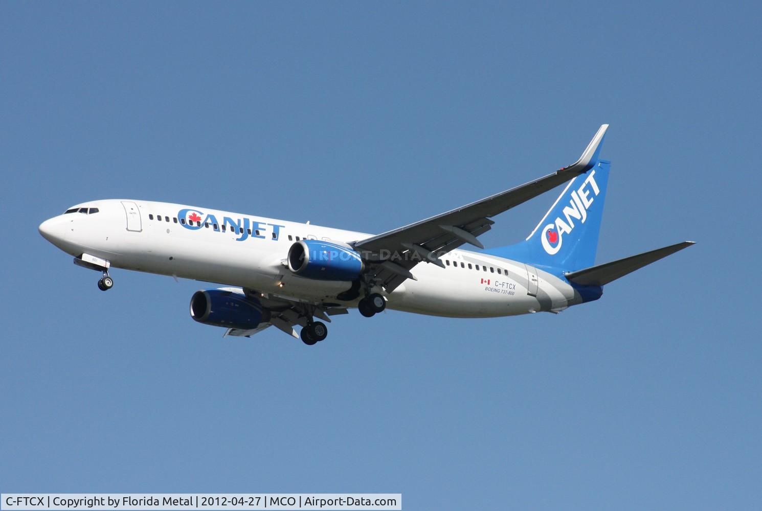 C-FTCX, 1999 Boeing 737-8AS C/N 29921, Canjet 737