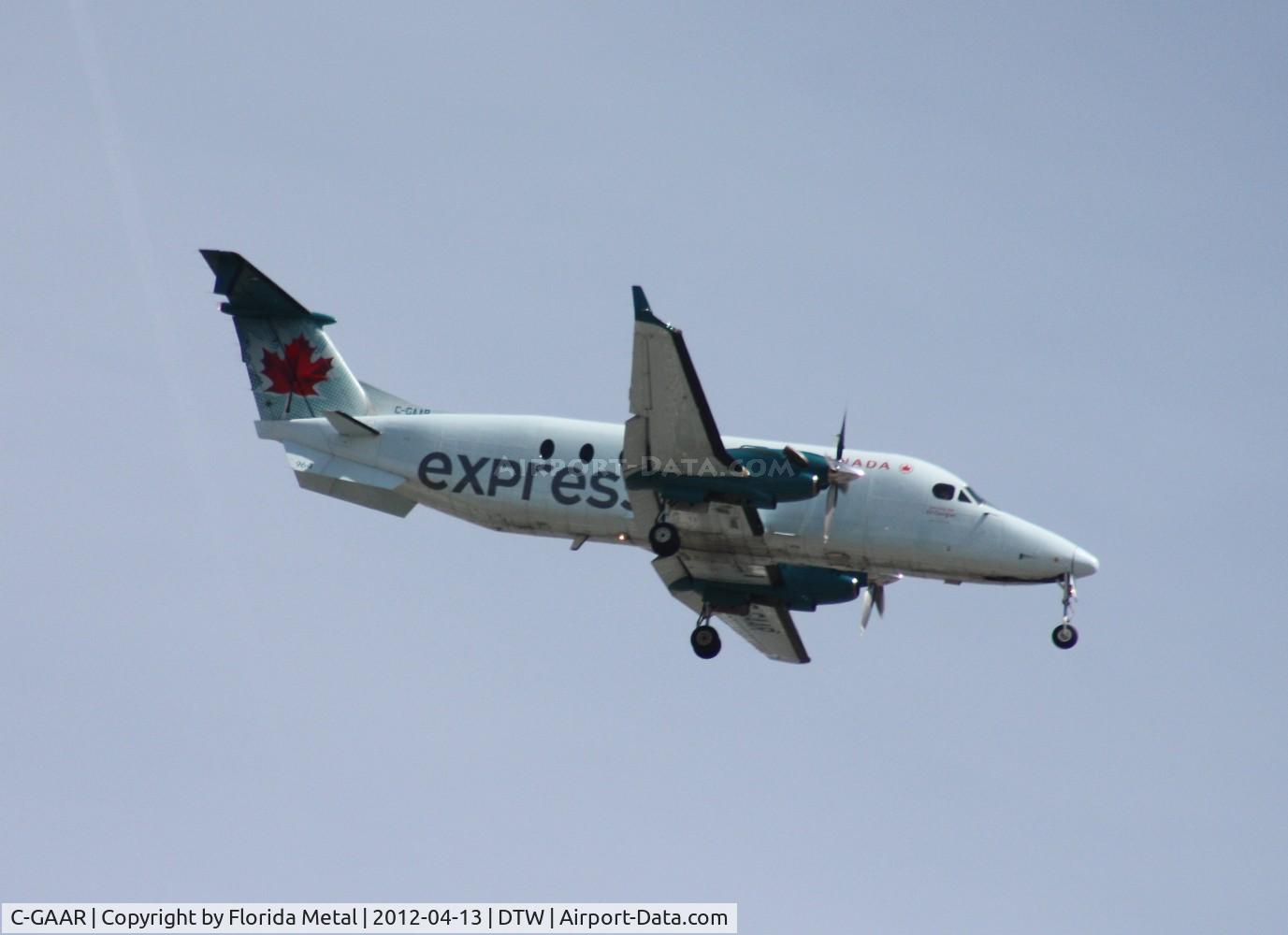 C-GAAR, 1996 Beech 1900D C/N UE-207, Air Georgian B1900D