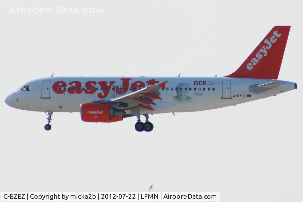 G-EZEZ, 2004 Airbus A319-111 C/N 2360, Landing