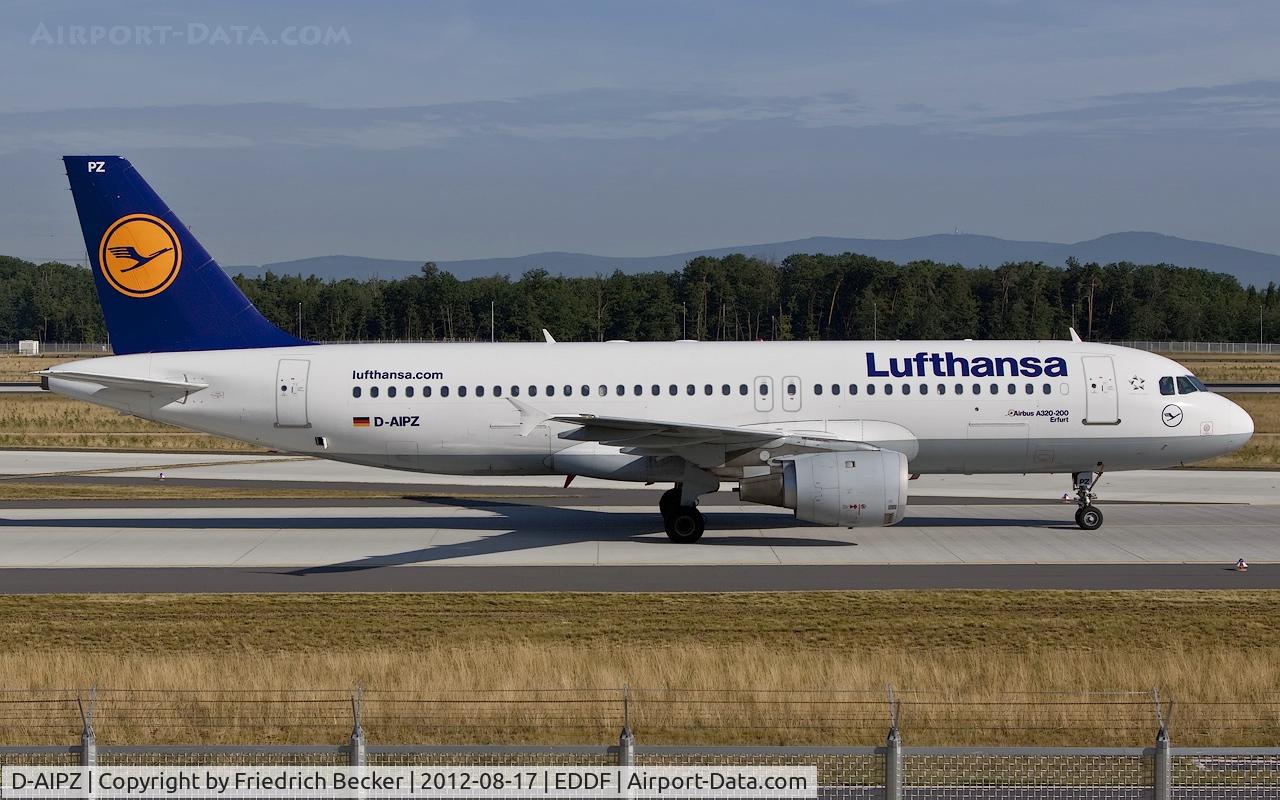 D-AIPZ, 1991 Airbus A320-211 C/N 162, taxying to the gate