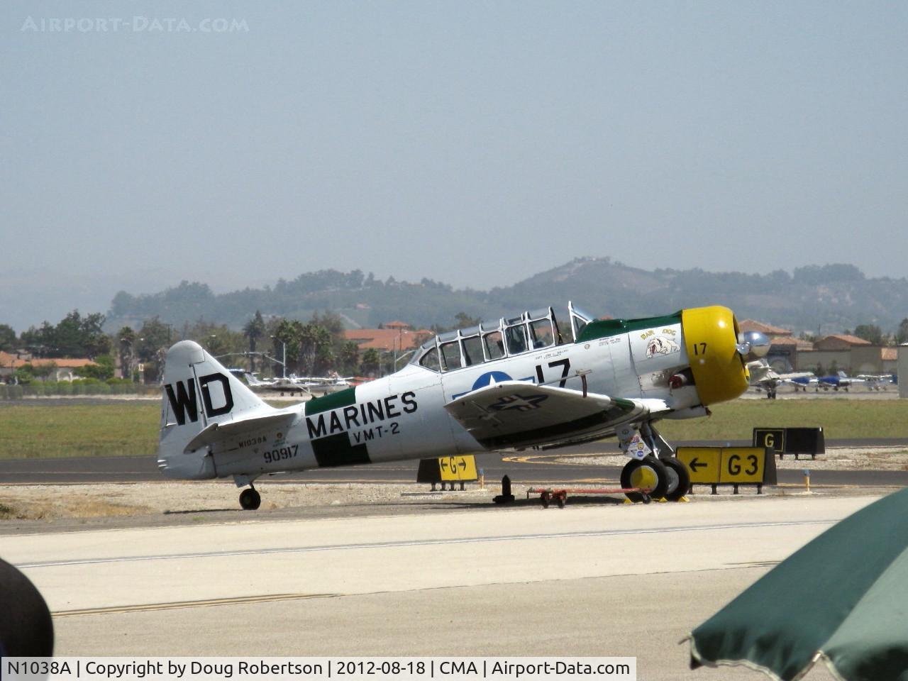 N1038A, 1944 North American SNJ-5 Texan C/N 90917 (121-41633), 1944 North American SNJ-5 WAR DOG, P&W R-1340 Wasp 600 Hp, on the airshow flight line