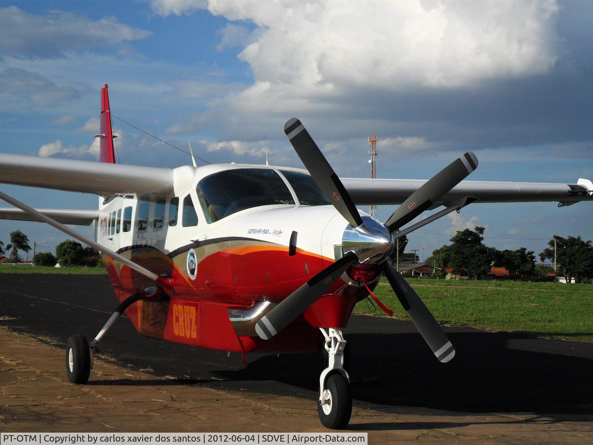 PT-OTM, 1992 Cessna 208B Grand Caravan C/N 208B0318, Primeira aeronave Cessna caravan convertida no Brasil, retirado Turbina PT6-114A e remotorizado com uma Turbina Honeywell TPE331-12JR.