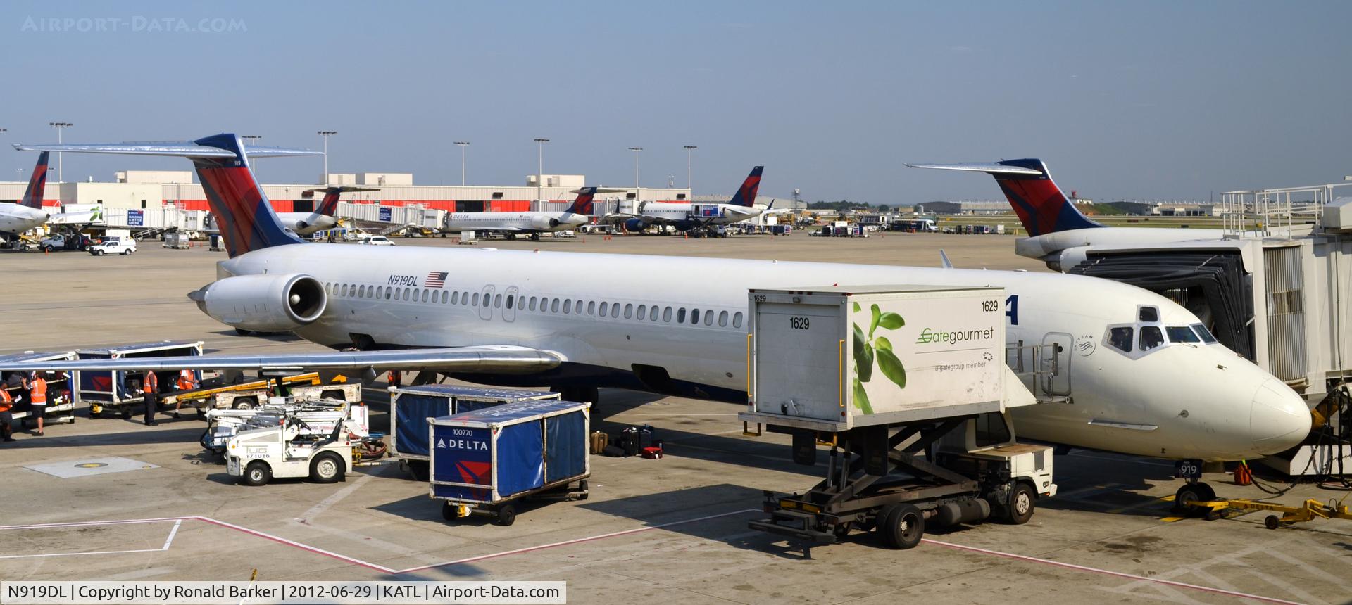 N919DL, 1988 McDonnell Douglas MD-88 C/N 49584, Atlanta
