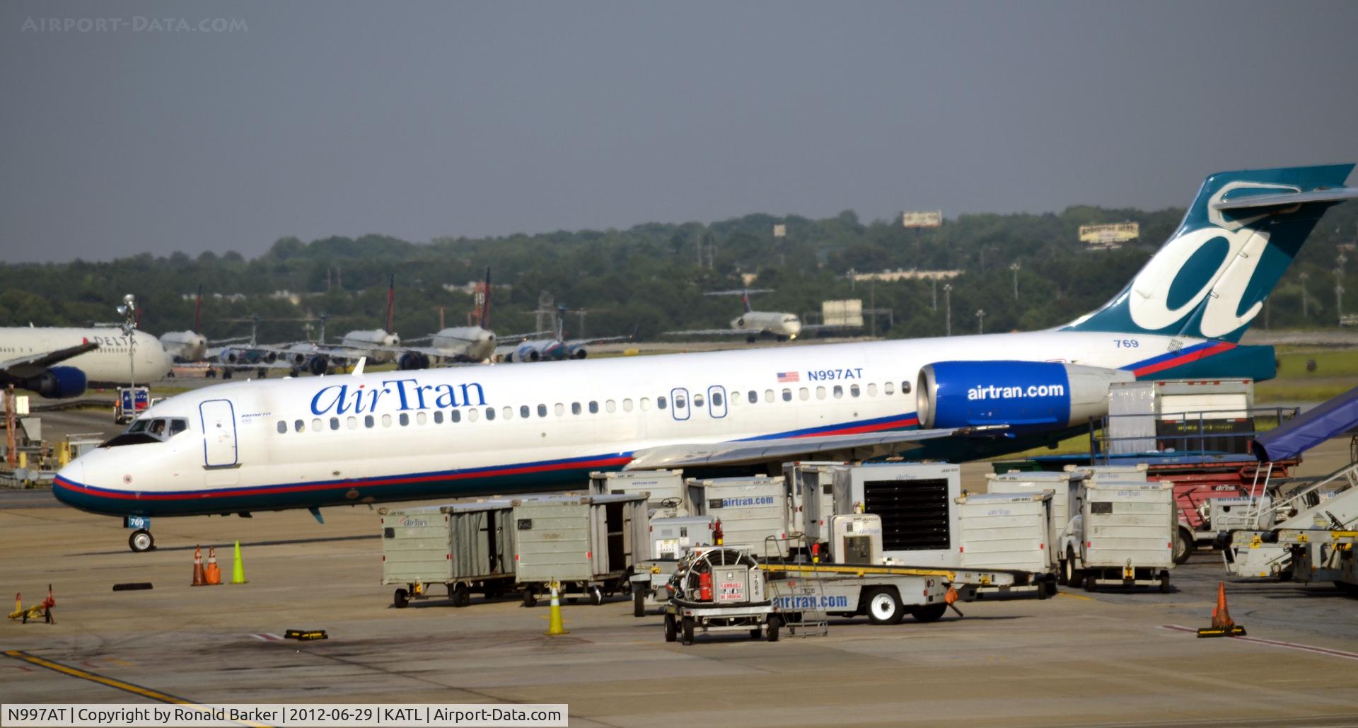 N997AT, 2002 Boeing 717-200 C/N 55141, Atlanta