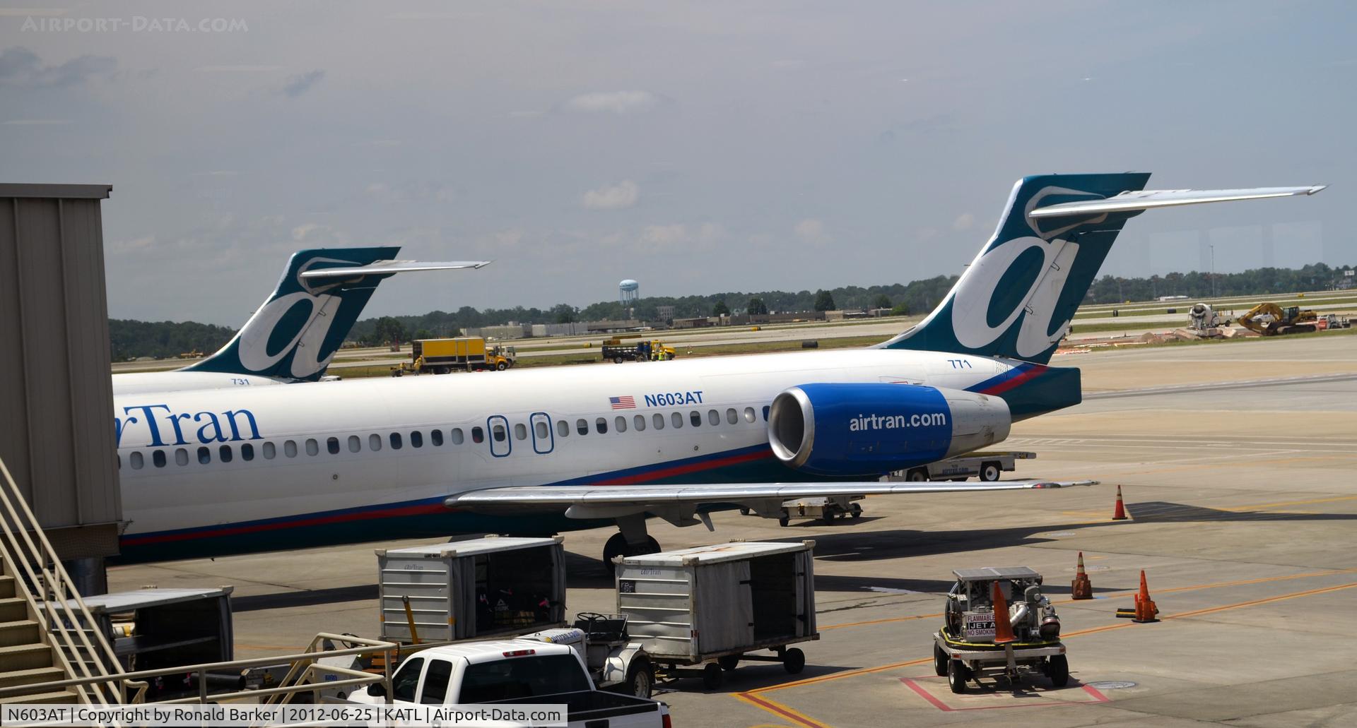 N603AT, 2001 Boeing 717-22A C/N 55127, Atlanta