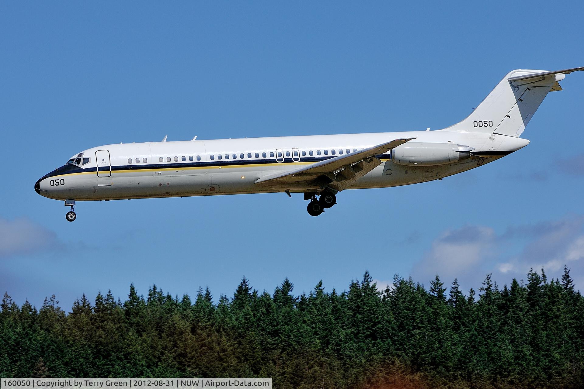 160050, 1975 McDonnell Douglas C-9B (DC-9-33) Skytrain II C/N 47699, NAS Whidbey Island, Washington aka Ault Field
