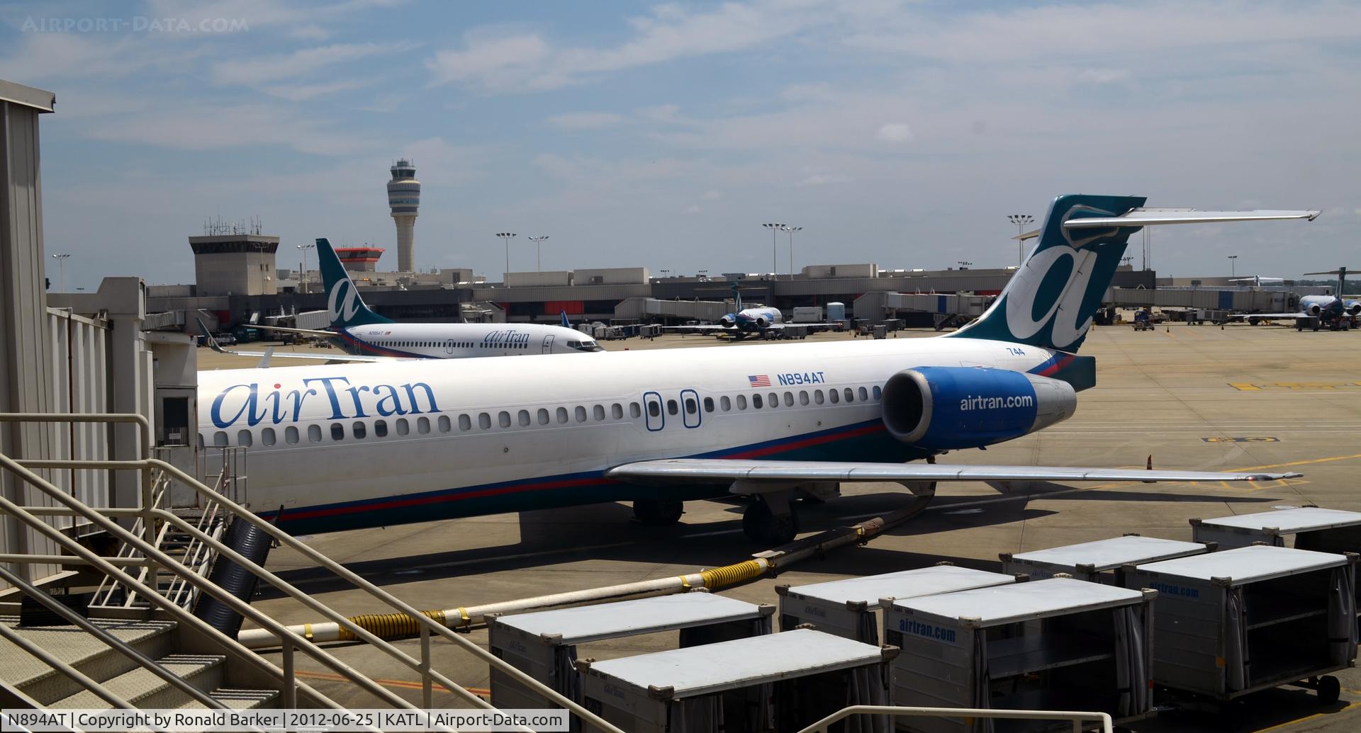 N894AT, 2004 Boeing 717-200 C/N 55046, Atlanta