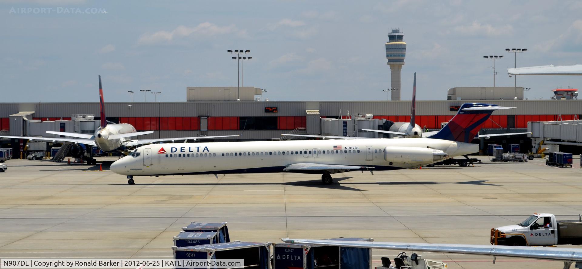 N907DL, 1987 McDonnell Douglas MD-88 C/N 49538, Atlanta