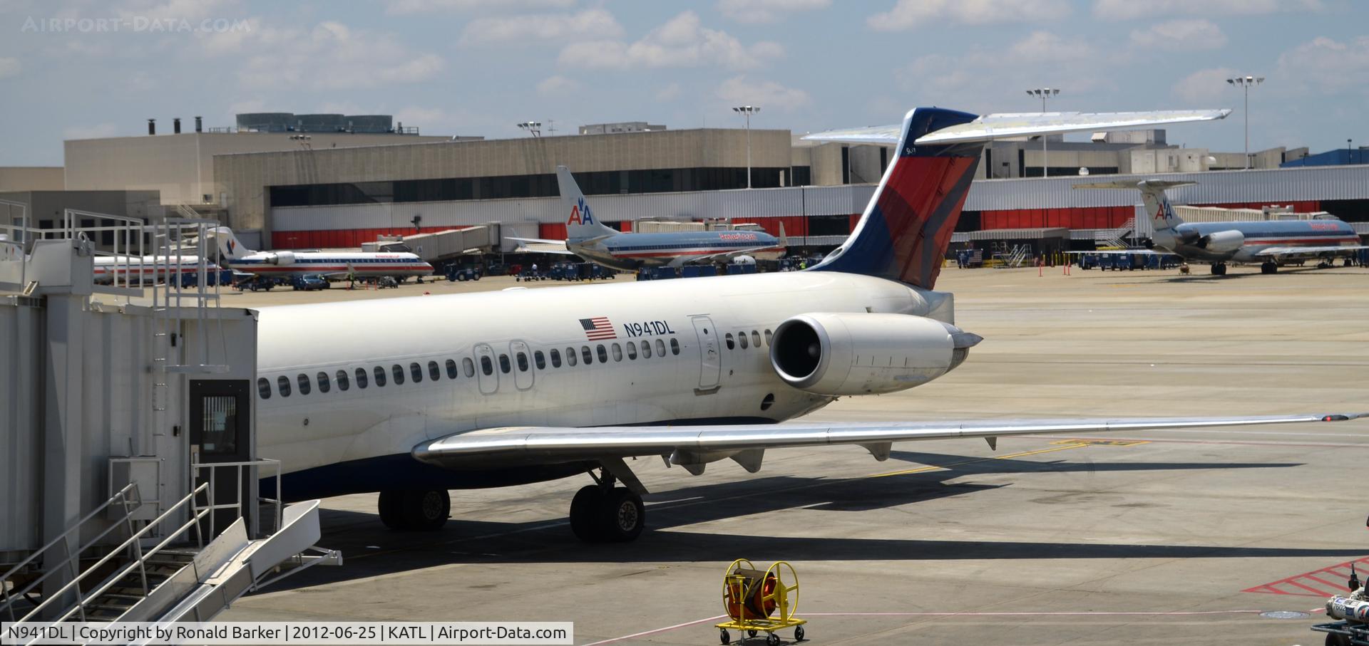 N941DL, 1989 McDonnell Douglas MD-88 C/N 49814, Atlanta